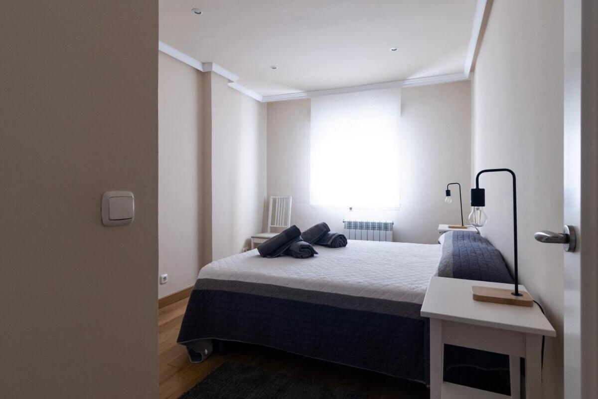 דירות Apartamento Centro Gijon Con Parking מראה חיצוני תמונה