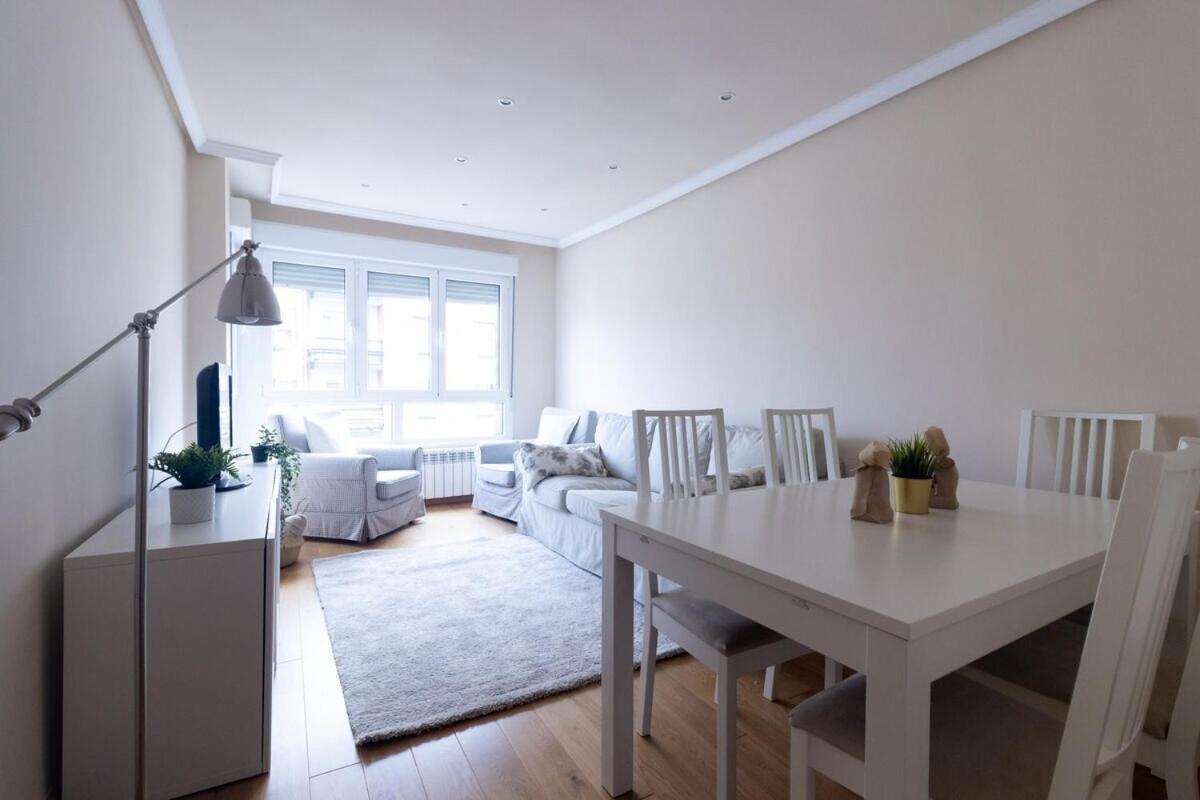 דירות Apartamento Centro Gijon Con Parking מראה חיצוני תמונה
