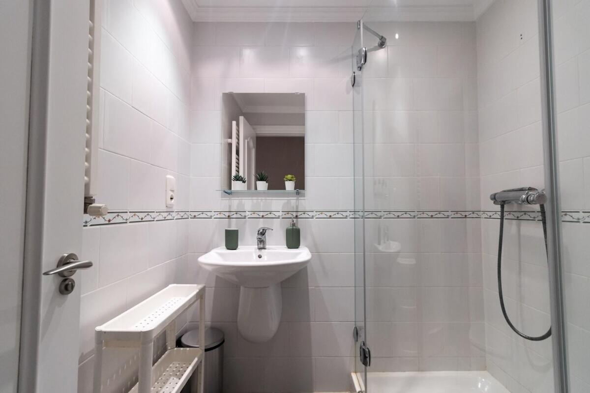 דירות Apartamento Centro Gijon Con Parking מראה חיצוני תמונה